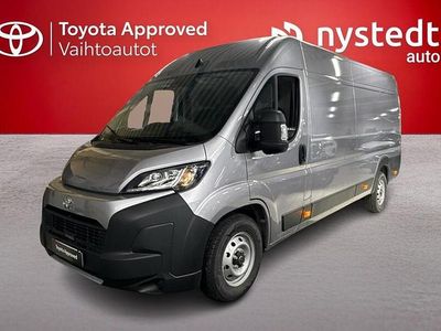 Hopea Uusi 2025 Toyota Proace Tila-auto | 49 290 € (Hieman kallis)