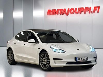 Käytetty 2021 Tesla Model 3 Standard Range Plus Sedan | 22 300 € (Perustarjous)