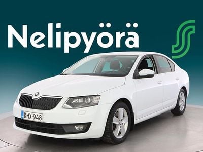 Käytetty Skoda Octavia Elegance 180 HP (132 kW) 2014 Valkoinen Viistoperä