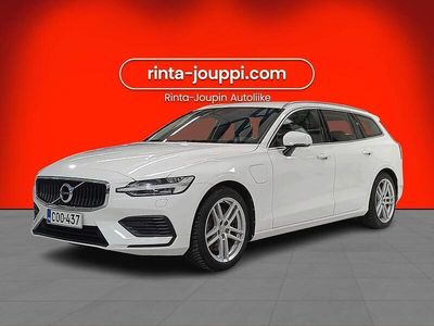 Valkoinen Käytetty 2020 Volvo V60 Business Edition Farmari | 25 900 € (Perustarjous)