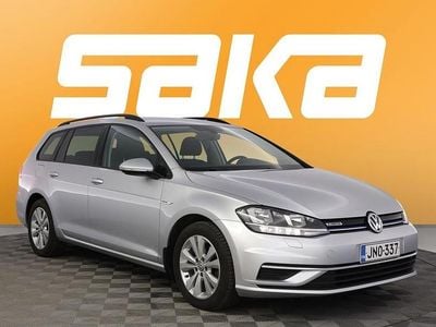 Käytetty VW Golf VIII Comfortline 131 HP (96 kW) 2020 Farmari