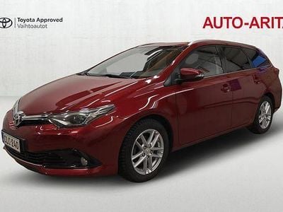 Punainen Käytetty 2017 Toyota Auris Touring Sports Multidrive S Farmari | 15 900 € (Perustarjous)