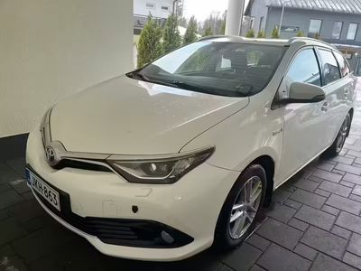 Toyota Auris Touring Sports