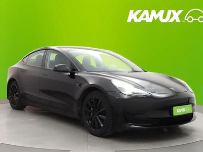Käytetty Tesla Model 3 Standard Range Plus 239 kW (325 HP) 2021 Musta Sedan