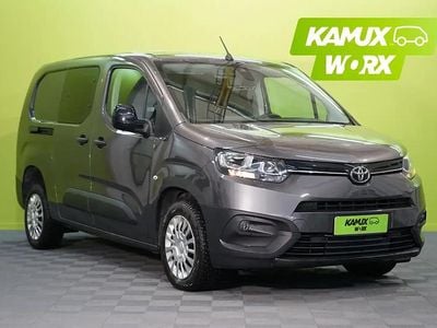 Hopea / harmaa Käytetty 2023 Toyota Proace City City Tila-auto | 27 800 € (Hyvä tarjous)