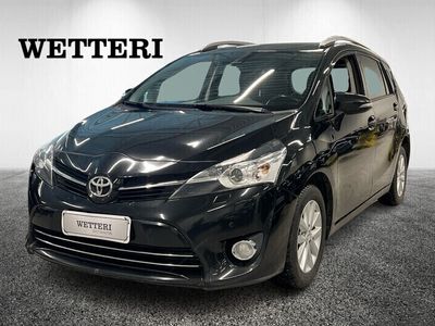 käytetty Toyota Verso 1,6 D-4D Active Edition 7p - Rahoituskorko alk. 2,99%+kulut - // 7-paikkainen, Vetokoukku, P-kamera, Xenon, Keyless, Navi, Lohko+sisäp //