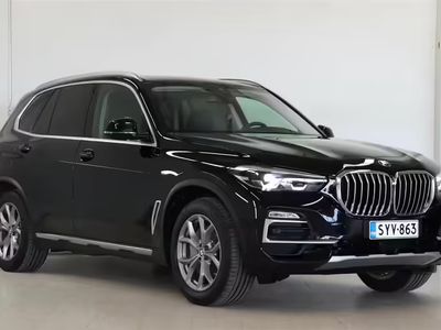 Musta Käytetty 2021 BMW X5 xLine Katumaasturi | 59 900 € (Perustarjous)
