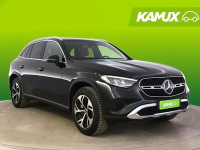 Käytetty Mercedes GLC300e 313 HP (230 kW) 2023 Musta Katumaasturi