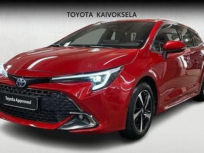 Käytetty Toyota Corolla Edition 140 HP (102 kW) 2024 Punainen Farmari