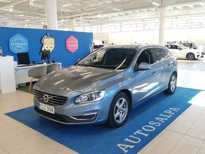 käytetty Volvo V60 D4 Classic Summum Aut.