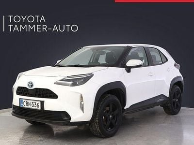 Käytetty Toyota Yaris Cross Business Edition 116 HP (85 kW) 2023 040 valkoinen Katumaasturi