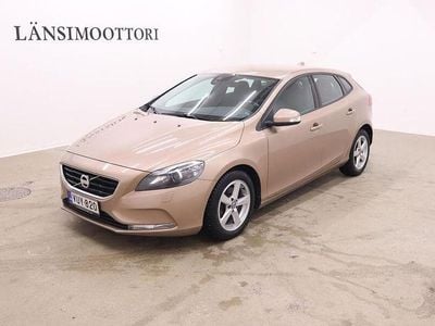 Käytetty Volvo V40 Business Edition 114 HP (83 kW) 2014 Viistoperä
