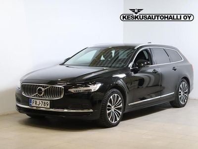 Käytetty Volvo V90 Core 350 HP (257 kW) 2023 Musta Farmari