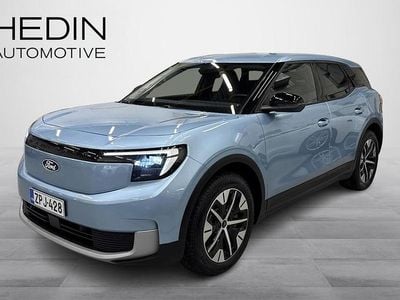Sininen Käytetty 2025 Ford Explorer Extended Range Katumaasturi | 41 890 € (Hyvä tarjous)