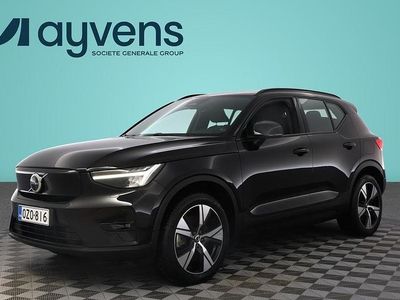 Käytetty Volvo XC40 Plus 300 kW (408 HP) 2023 Musta Katumaasturi