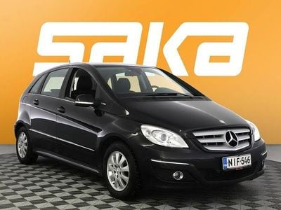 Käytetty Mercedes B180 Business 116 HP (85 kW) 2011 Tila-auto