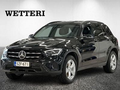 Musta Käytetty 2022 Mercedes GLC300e Business Katumaasturi | 37 990 € (Perustarjous)