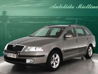 käytetty Skoda Octavia 2,0 TDI Elegance DSG Autom