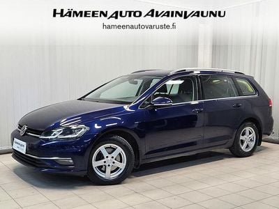 Sininen Käytetty 2018 VW Golf VII Highline Farmari | 12 900 € (Perustarjous)