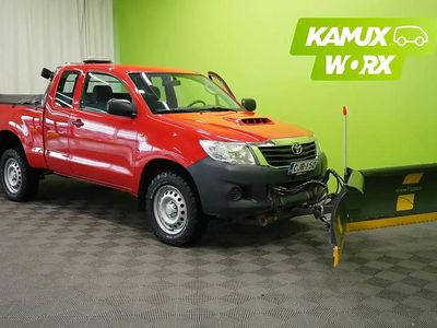 Punainen Käytetty 2015 Toyota HiLux Nouto | 32 900 € (Kallis)