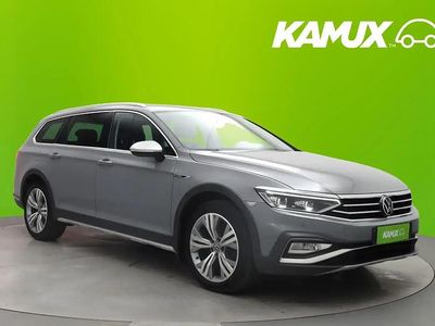 Hopea / harmaa Käytetty 2023 VW Passat Alltrack Farmari | 33 390 € (Kallis)