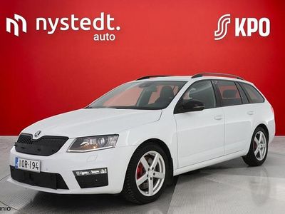 Valkoinen Käytetty 2015 Skoda Octavia RS Farmari | 12 790 € (Perustarjous)