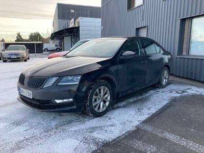 käytetty Skoda Octavia 1,5 TSI Style BusinessLine DSG Autom. ** 1-om / Digimittaristo / Webasto / ACC / Navi / Lämmitettävä tuulilasi **