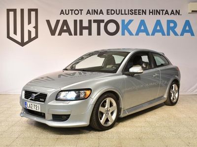käytetty Volvo C30 2,0 (145 hv) R-Design Momentum Business # BLIS, Xenon, Nahat, P-Tutka, Lohkolämmitin + Sisätilanpistoke #