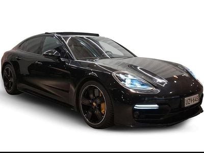Käytetty Porsche Panamera Turbo S 671 HP (493 kW) 2017 Musta Sedan