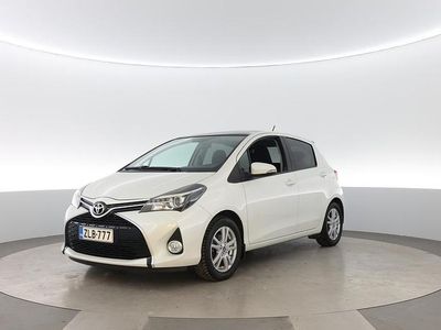 Käytetty Toyota Yaris Style 99 HP (72 kW) 2016 Viistoperä