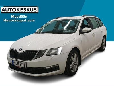 Valkoinen Käytetty 2017 Skoda Octavia Ambition Farmari | 8 900 € (Perustarjous)