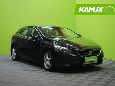 Käytetty Volvo V40 Business Edition 114 HP (83 kW) 2014 Musta Sedan