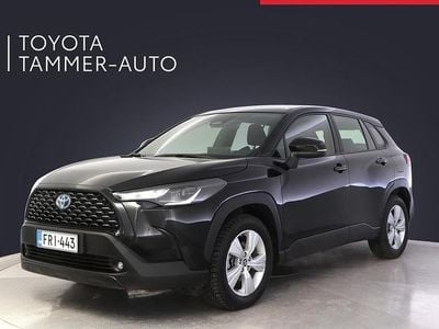 Käytetty Toyota Corolla Cross Active 197 HP (144 kW) 2023 Musta Katumaasturi