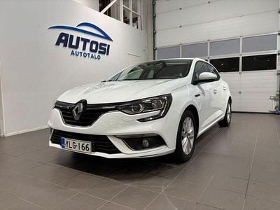Valkoinen Käytetty 2019 Renault Mégane IV Zen Viistoperä | 10 790 €