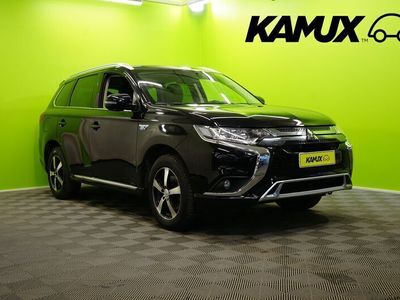 käytetty Mitsubishi Outlander P-HEV Intense Business 4WD 5P // Keyless /