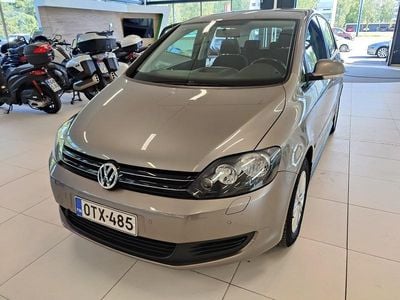 Ruskea Käytetty 2013 VW Golf Plus Cross Comfortline Tila-auto | 7 890 €