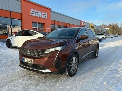 Käytetty 2021 Peugeot 5008 Allure Katumaasturi | 23 890 € (Perustarjous)