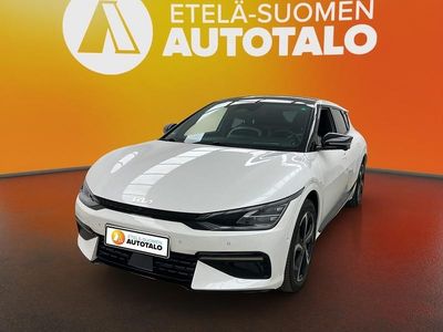 Valkoinen Käytetty 2023 Kia EV6 GT-Line Katumaasturi | 40 800 € (Hieman kallis)