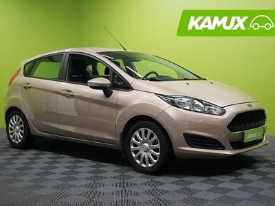 Käytetty 2016 Ford Fiesta Trend Sedan | 9 980 € (Perustarjous)