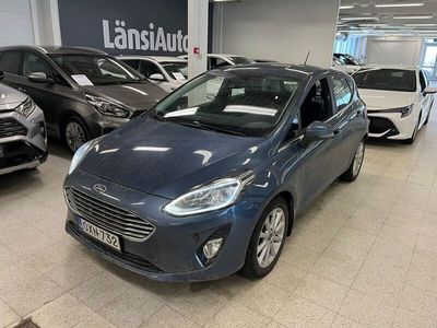 käytetty Ford Fiesta 1,1 Titanium 5-ov / Ratinlämmitin / Kaistavahti / Cruise / Bluetooth