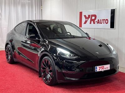 Käytetty 2022 Tesla Model Y Performance Katumaasturi | 39 800 € (Perustarjous)