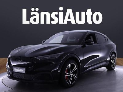 Käytetty 2022 Ford Mustang Mach-E Katumaasturi | 27 950 € (Perustarjous)