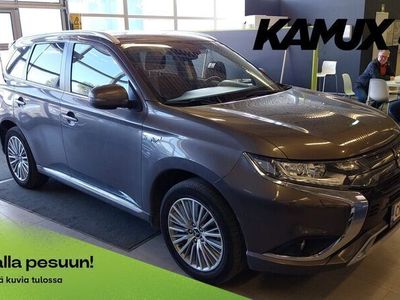 käytetty Mitsubishi Outlander P-HEV Intense Business 4WD 5P / Koukku / Adapt.vakkari / Keyless / Kamera / 1. Om suomi-auto