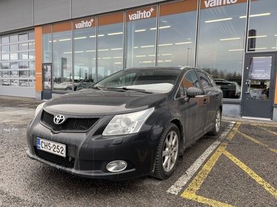 käytetty Toyota Avensis 1,8 Valvematic Wagon / 2.omistajaa! / Koukku / Lohko / Keyless /