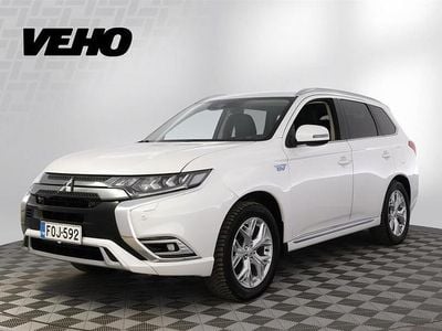 Käytetty Mitsubishi Outlander P-HEV Active 135 HP (99 kW) 2021 Valkoinen Katumaasturi