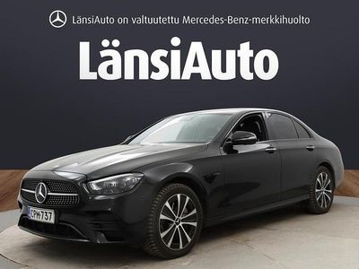 Käytetty Mercedes E300 Avantgarde 194 HP (142 kW) 2021 Sedan