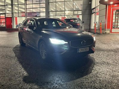 Käytetty 2018 Volvo V60 Business Edition Farmari | 29 490 € (Kallis)