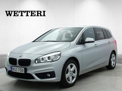 Käytetty BMW 220 Gran Tourer Sport Line 192 HP (141 kW) 2016 Tila-auto
