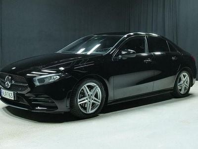 Käytetty Mercedes A180 Business 116 HP (85 kW) 2019 Musta Sedan