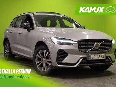 Käytetty Volvo XC60 R-Design 455 HP (334 kW) 2022 Hopea / harmaa Katumaasturi